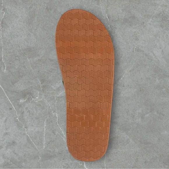 🆕Mens | J.Crew Olive Brown Flip Flops - Picture 5 of 15